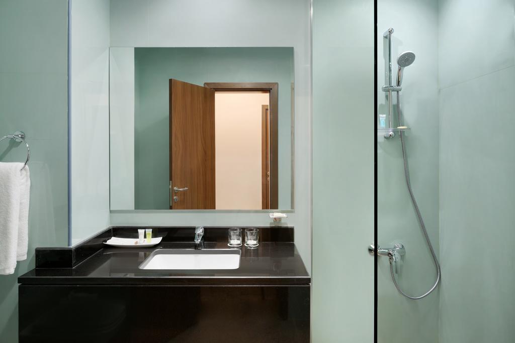 Ramada Encore Al Khobar Olaya Екстериор снимка