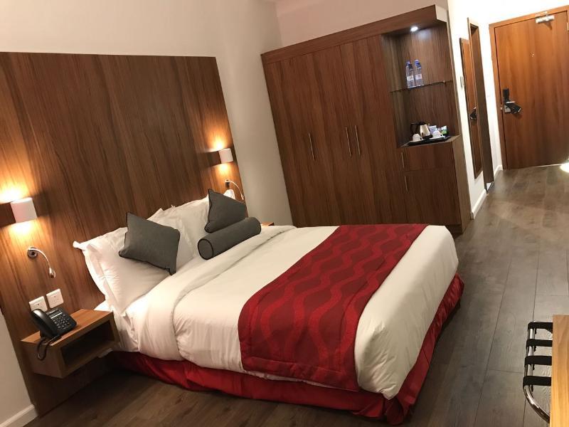 Ramada Encore Al Khobar Olaya Екстериор снимка
