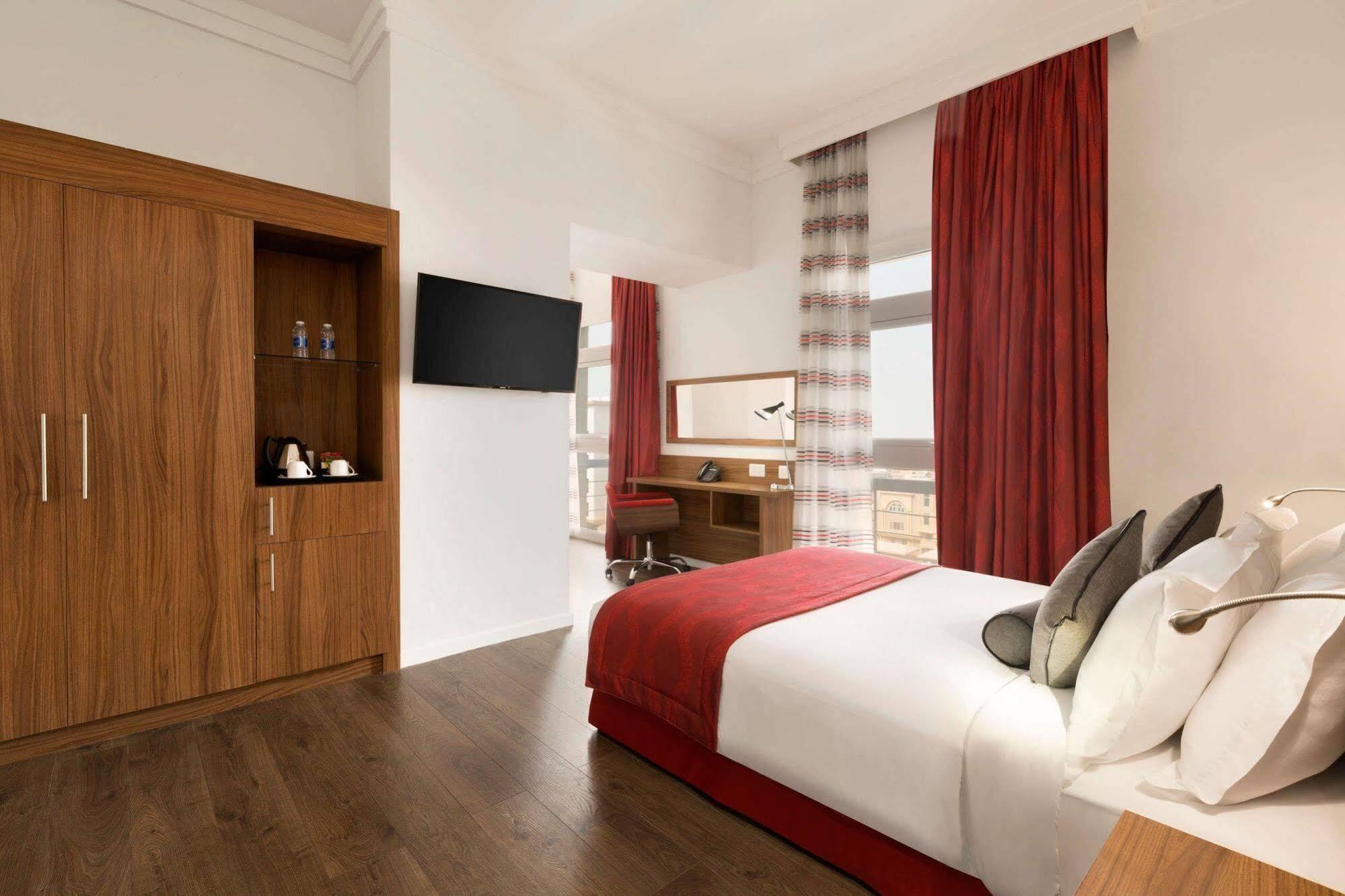 Ramada Encore Al Khobar Olaya Екстериор снимка