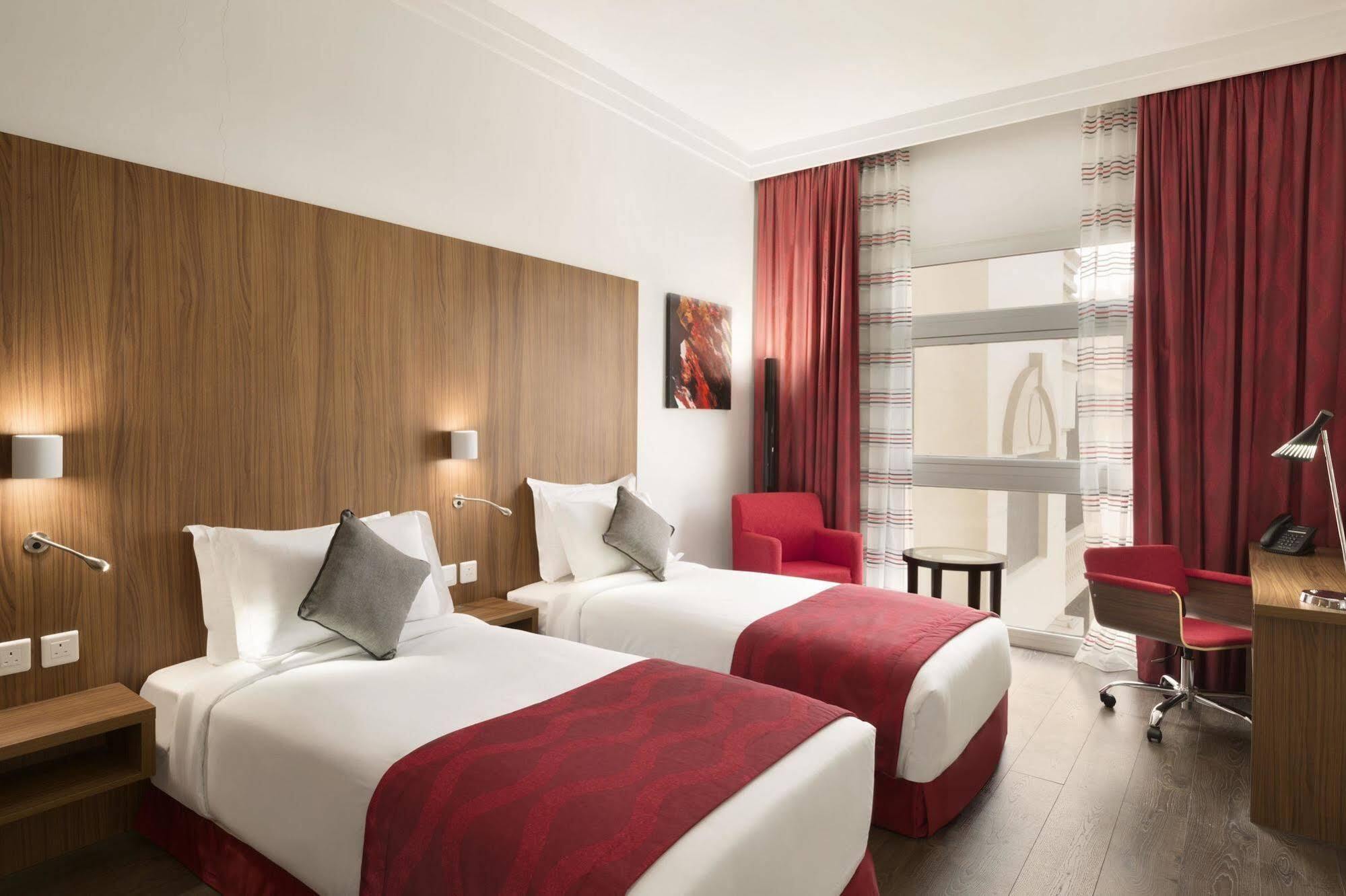 Ramada Encore Al Khobar Olaya Екстериор снимка